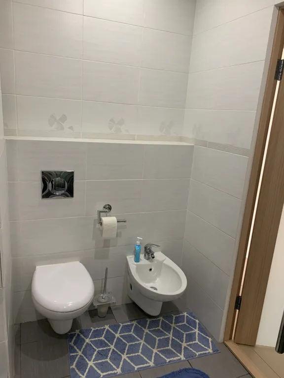 Уютная квартира рядом с ТДЦ Столица