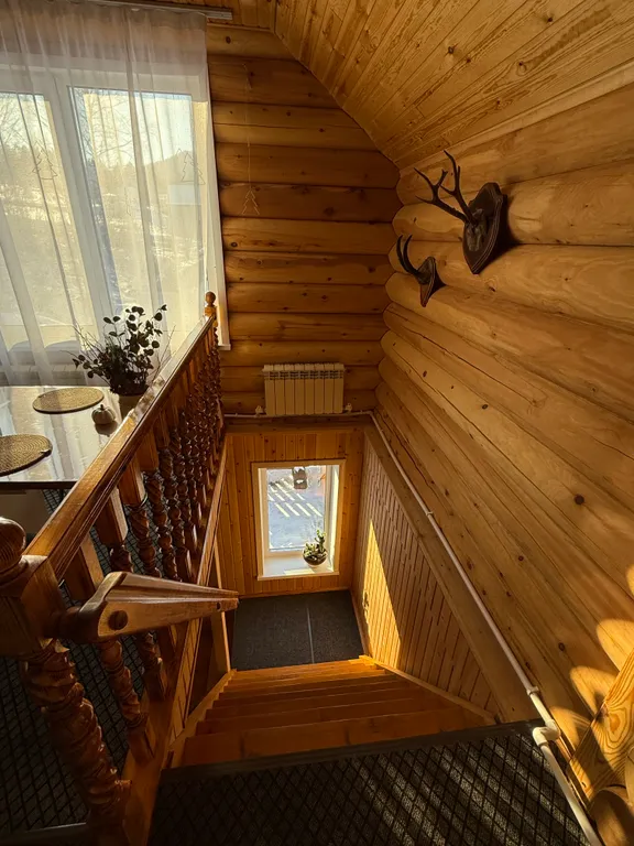 Уютный кедровый дом