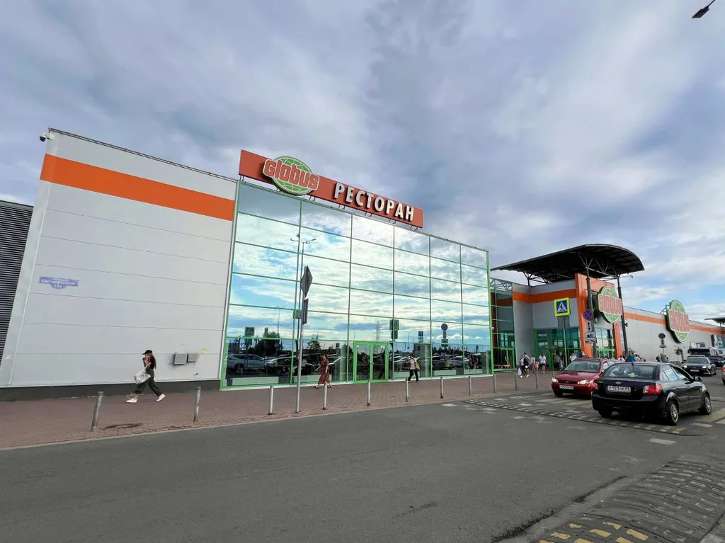 Эксклюзивная квартира с огромным турецким диваном