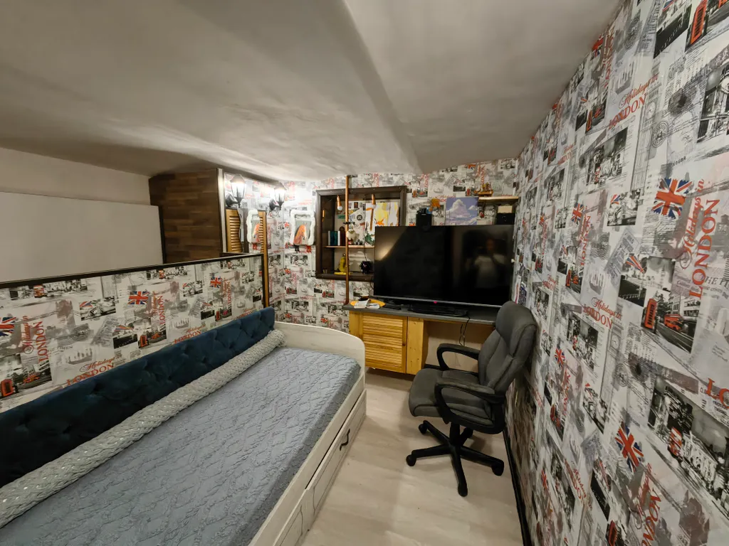 Двухэтажная уютная квартира в центре