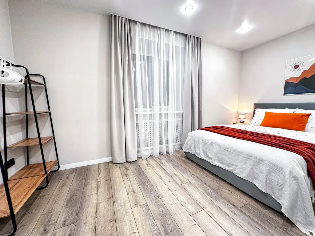 Просторный апартамент, можно с животными