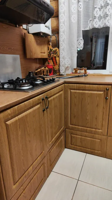 Теплый дом в русской деревне