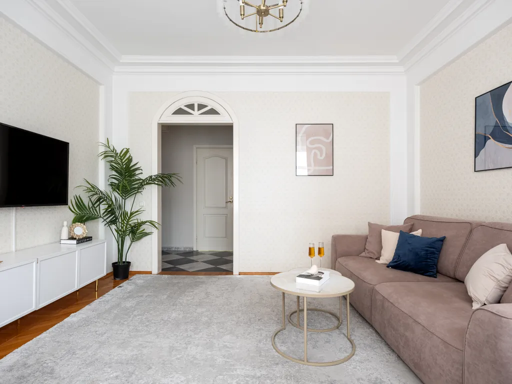 Квартира Квартира Свет и стиль на Б. Дмитровке: у Кремля и Красной Площади — Москва