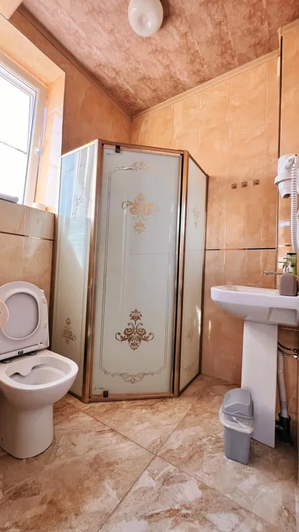 Приятный и комфортный номер с кондиционером в центре города