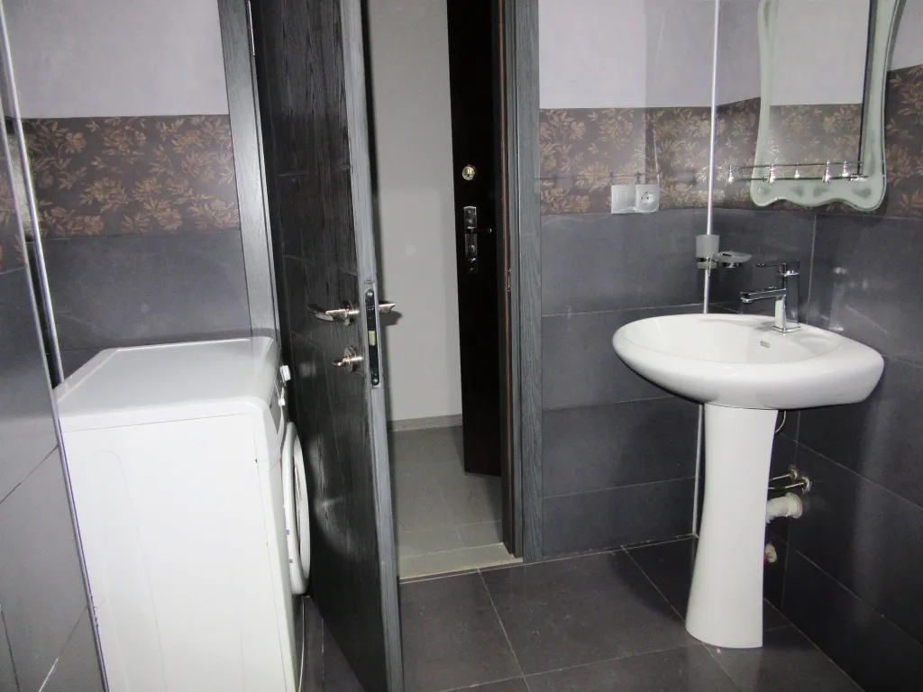 Квартира 1-комнатная Квартира — Батуми