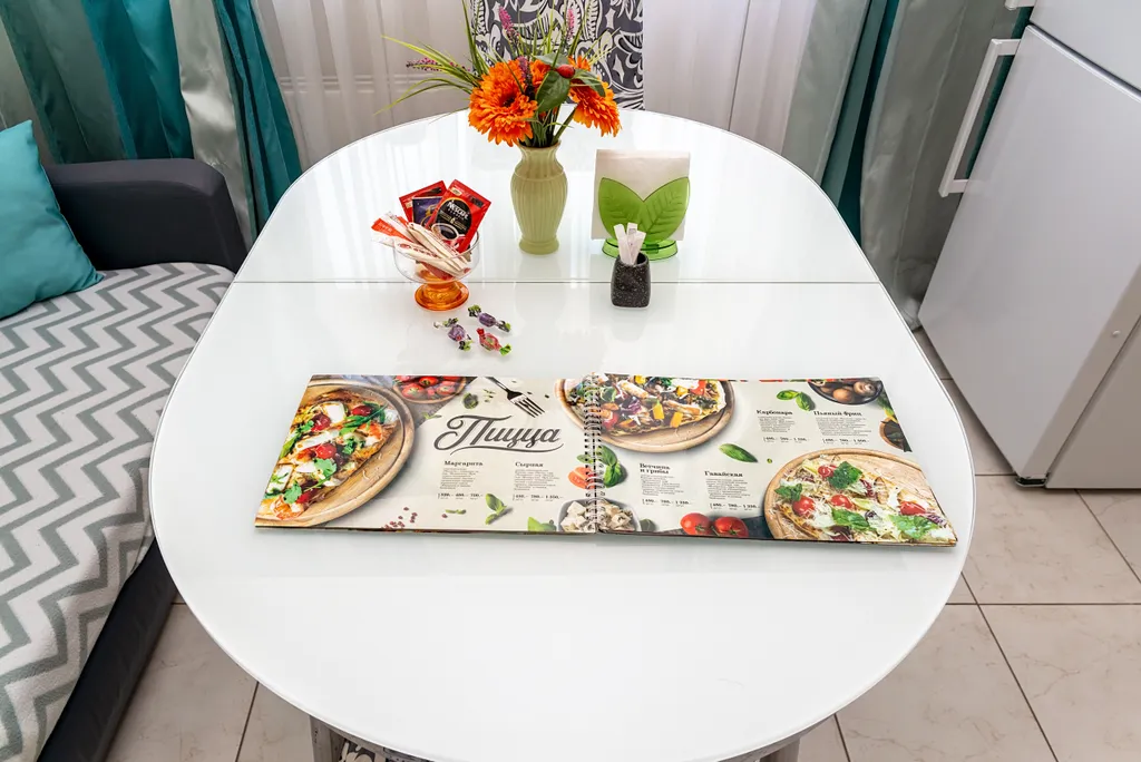 Великолепные апартаменты у озера с видом на лес