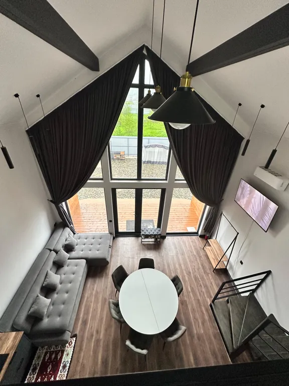 Коттедж Дом с бассейном и чаном — Безымянное