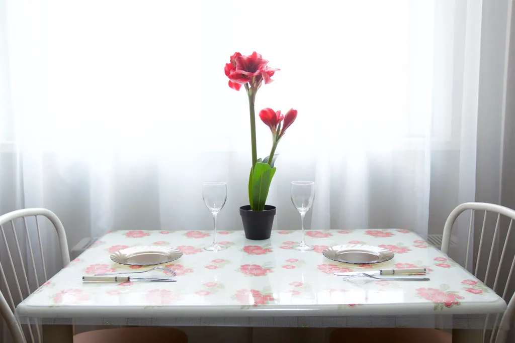 Квартира Квартира Отличная квартирка с диваном на кухне в лучшем районе города — Красноярск