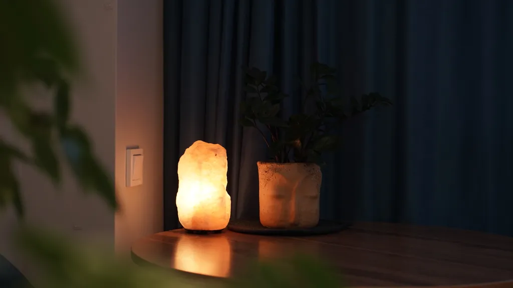 Дизайнерский апартамент со спальней и балконом