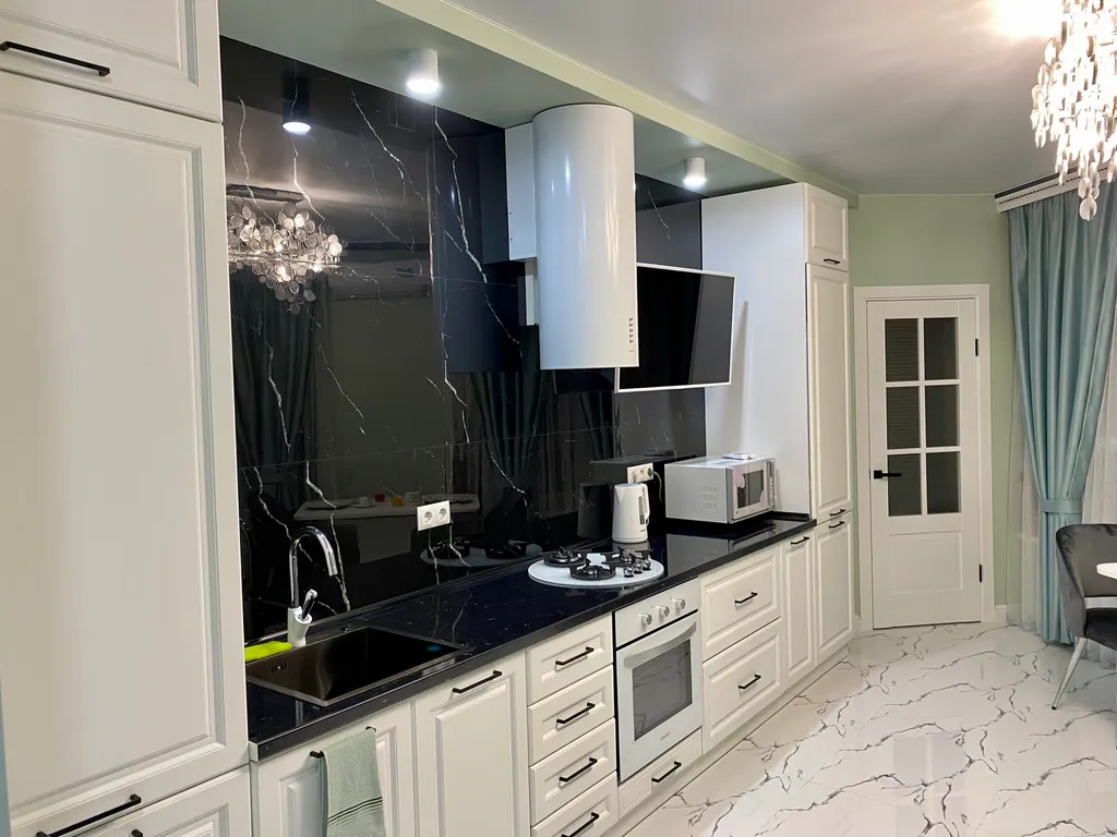 Премиум класса на набережной в центре города