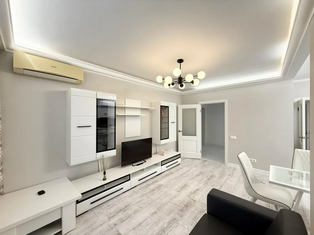 Квартира рядом с Дворцом Спорта