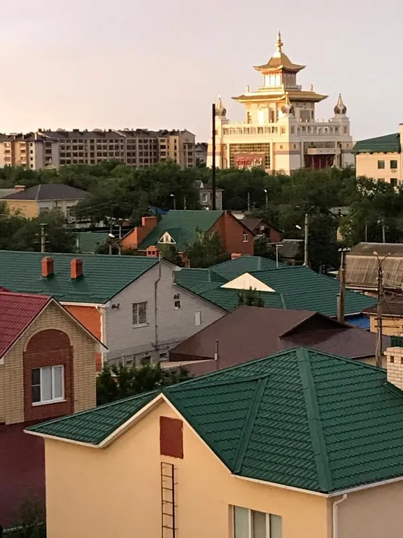 Квартира Квартира Золотая обитель Будды Шакьямуни — Элиста