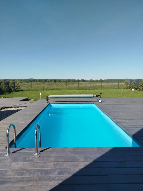 Барнхаус с бассейном и видом на реку