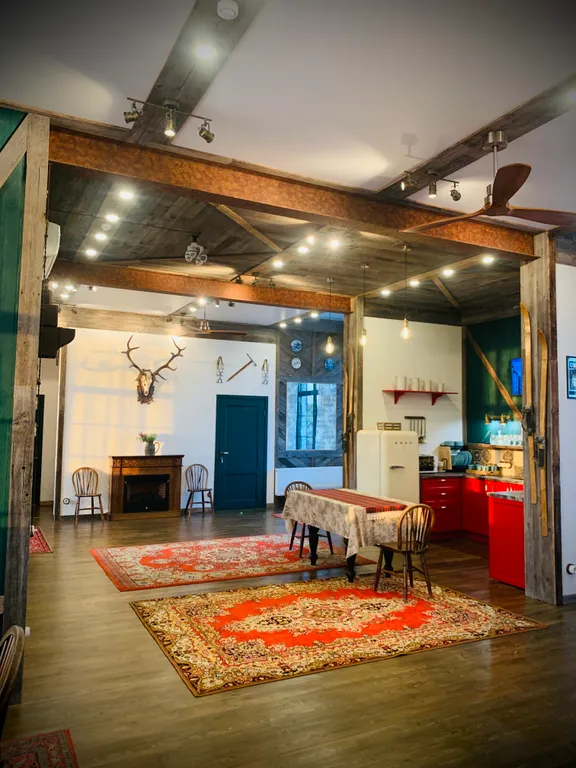 6-комнатный Дом