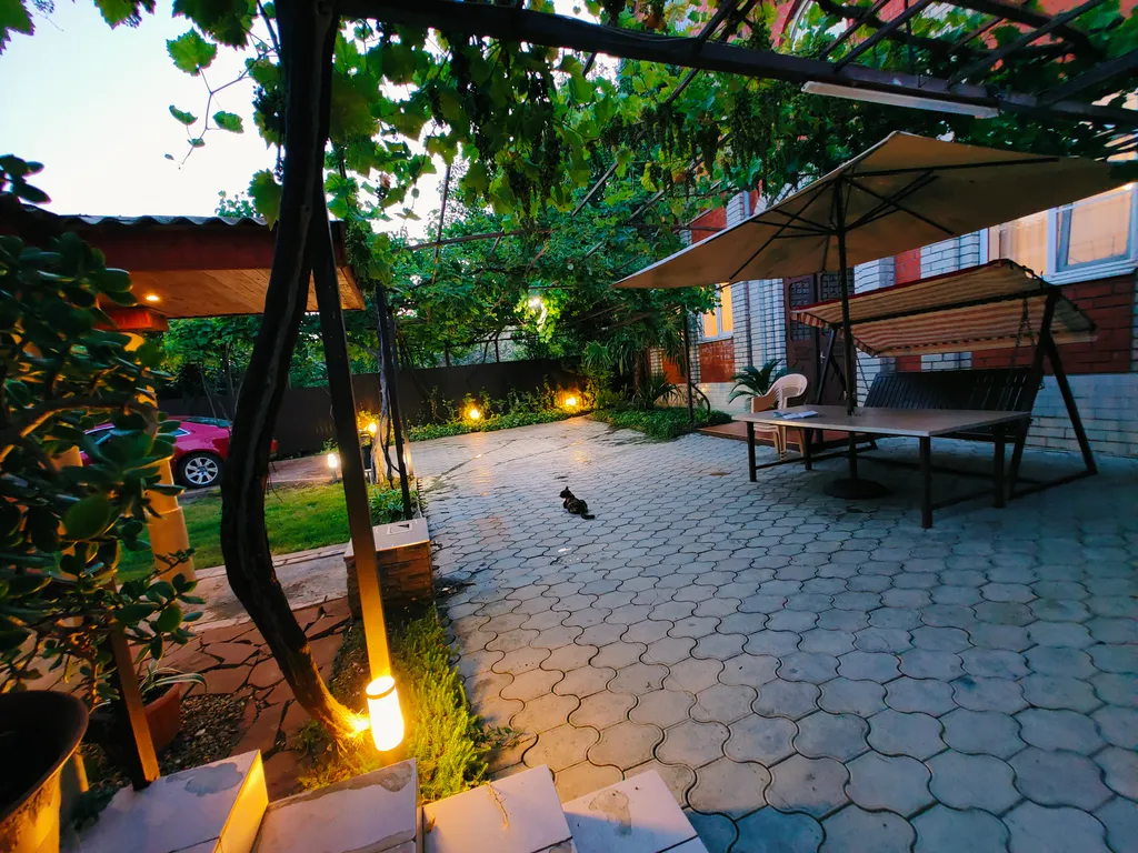 Коттедж Уютный дом с бассейном — Анапа