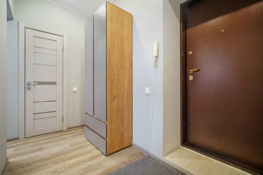 Современная квартира в центре, рядом с Новособорной площадью