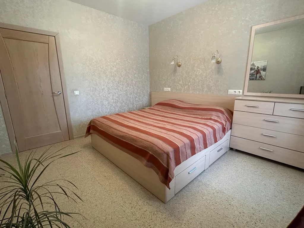 Просторная двухкомнатная квартира