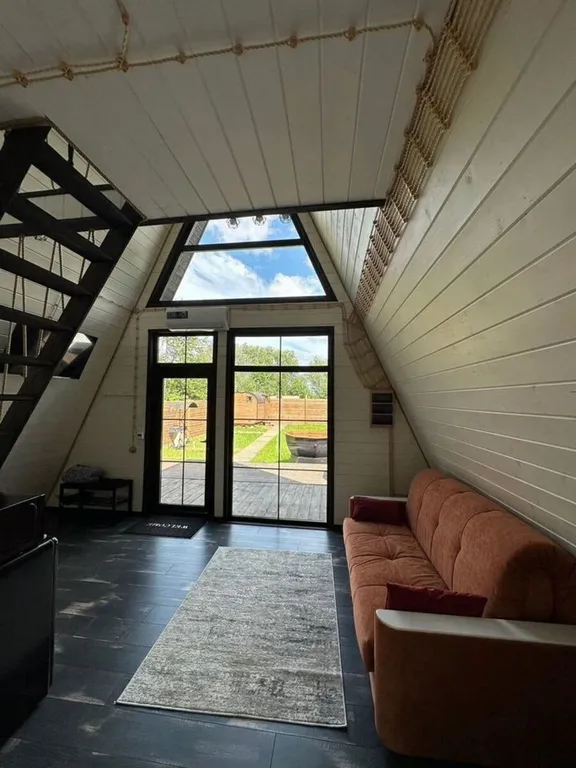 А-фрейм уютные вечepa