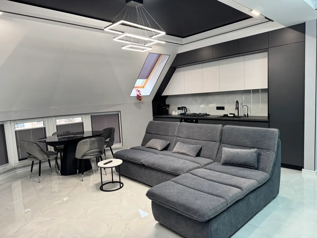 Современная и уютная квартира в центре Адлера