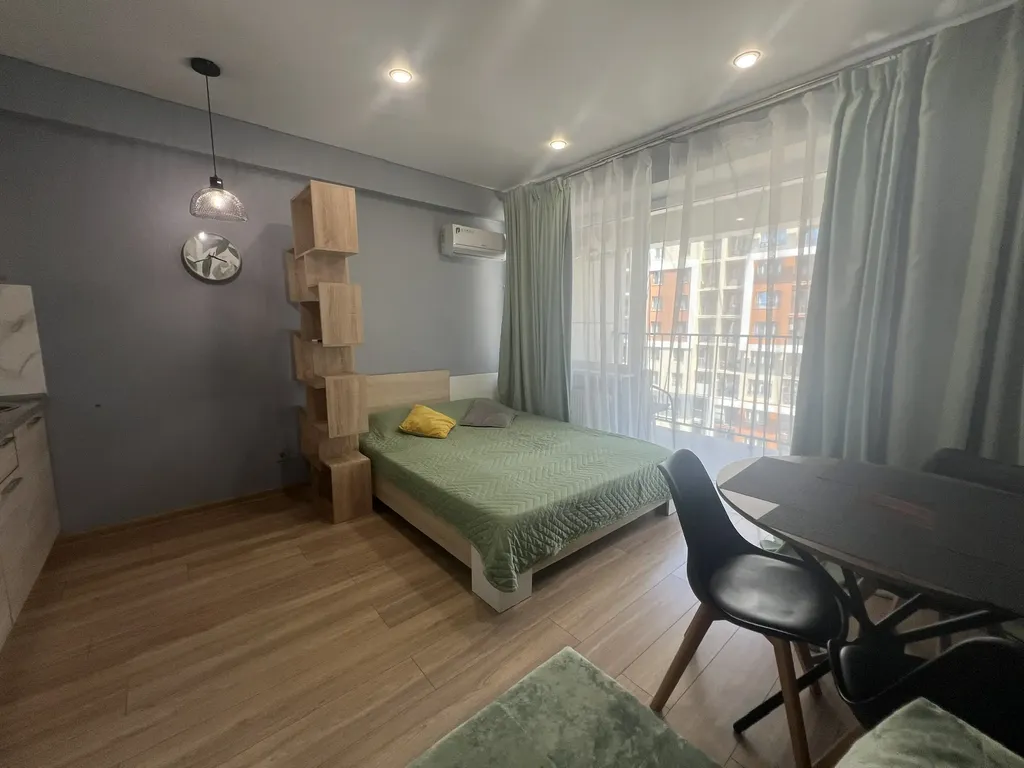 Апартамент с видом на море и горы