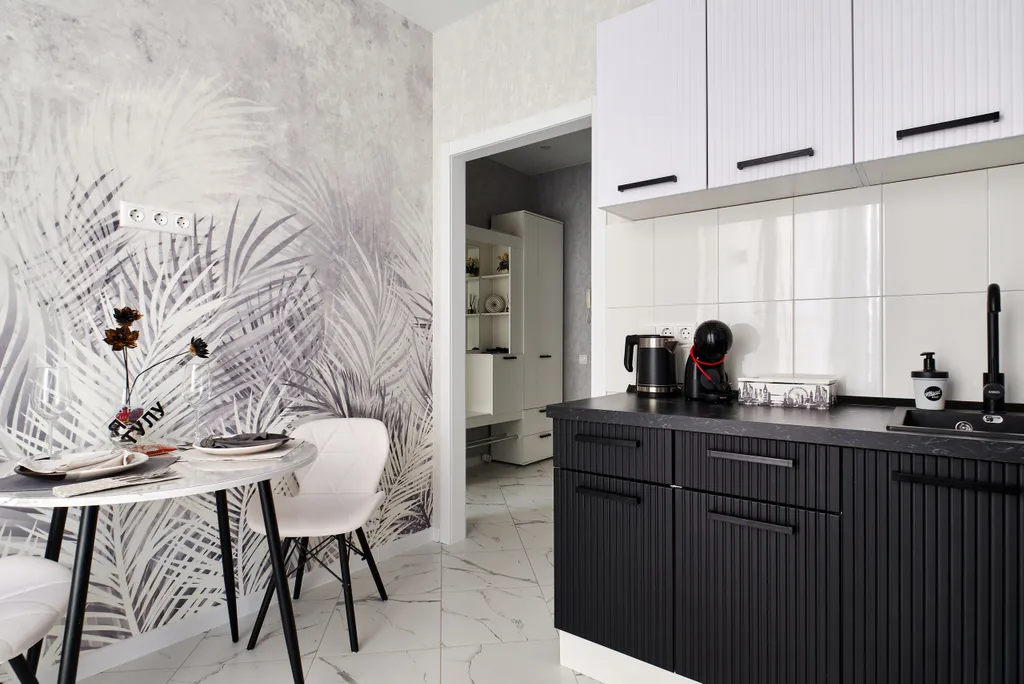 Прекрасная стильная квартира Инь янь