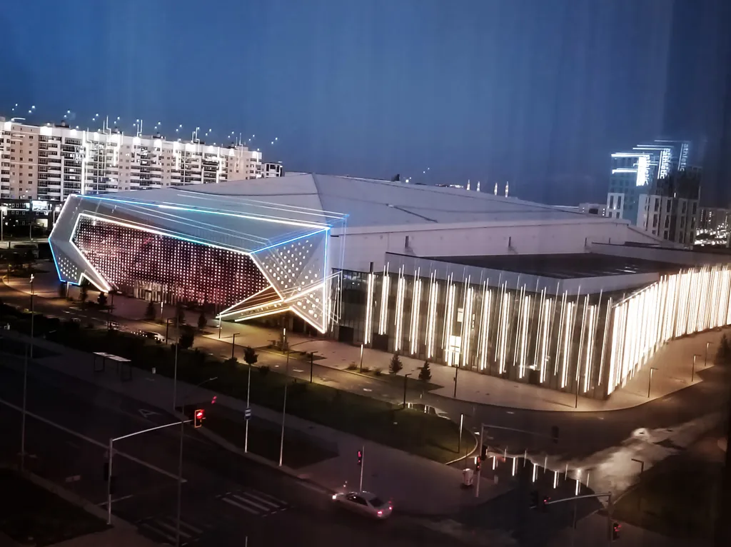 Arenacity рядом с барыс, Астана арена и ботаническим садом