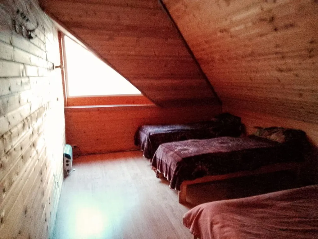 Коттедж Чудесный домик в парке — Сиверский