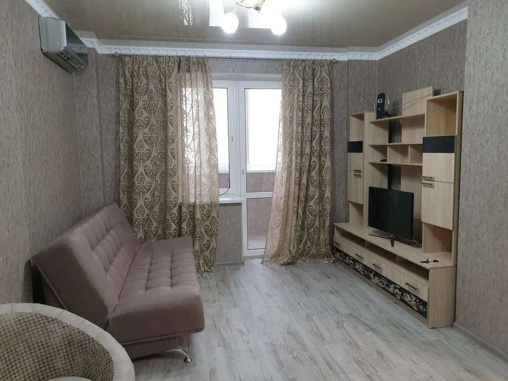 Новая благоустроенная квартира в хорошем районе