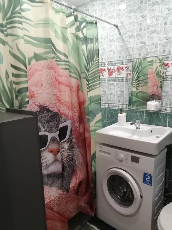 Квартира Квартира с видом на площадь — Тихвин