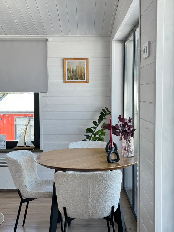 Скандик дом в Хохловке