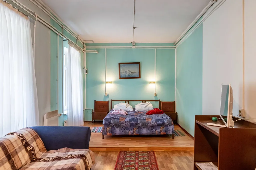 Коттедж 1-комнатный Дом — Луга