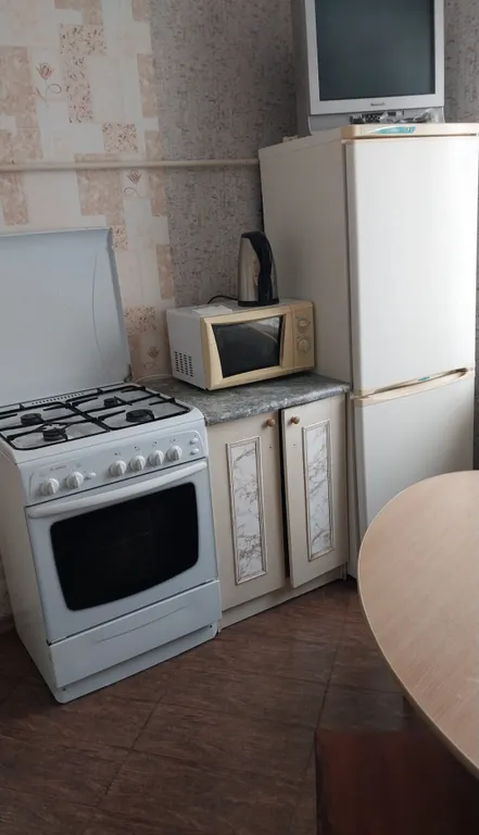 Двухкомнатная квартира с огромной парковкой