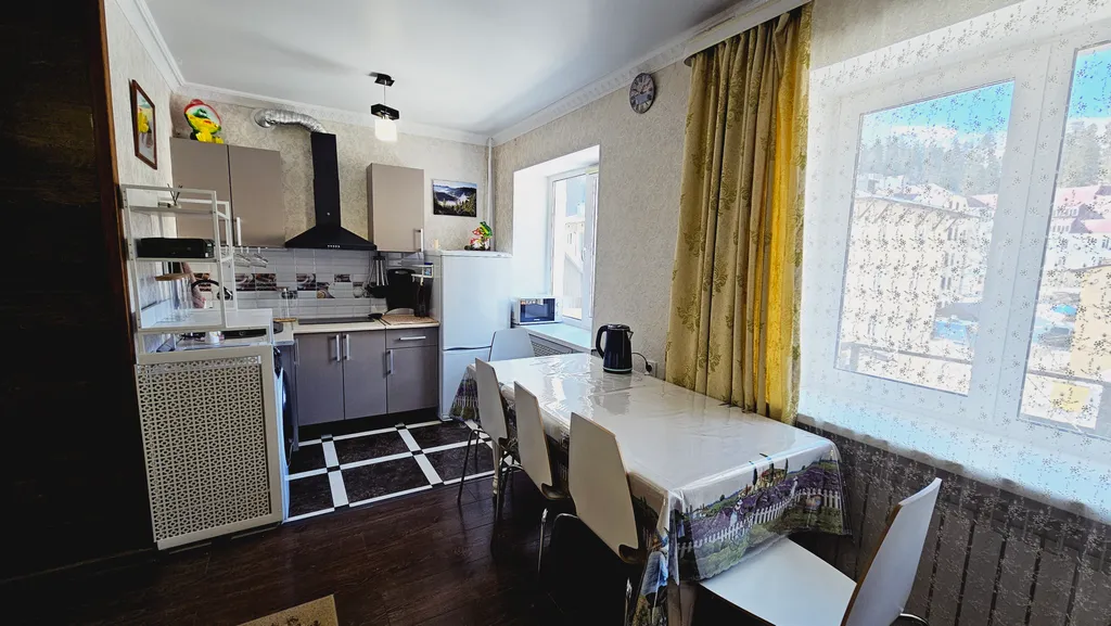 3-комнатная квартира с 2 спальнями в центре