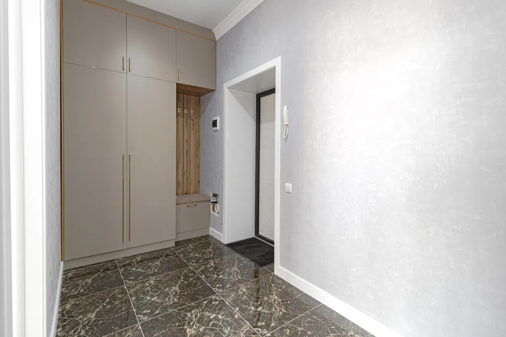 Grand Champion Central Stay