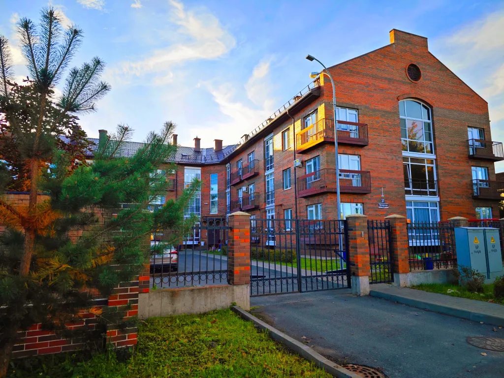 Уникальная квартира в элитном доме в центре города — аренда посуточно в Великий Новгород