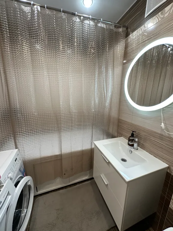 Уютная квартира (рядом с центром травматологии)