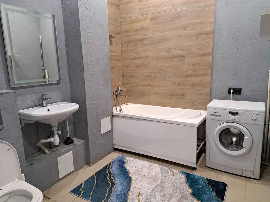 Двухэтажная большая квартира для 2-3 семей