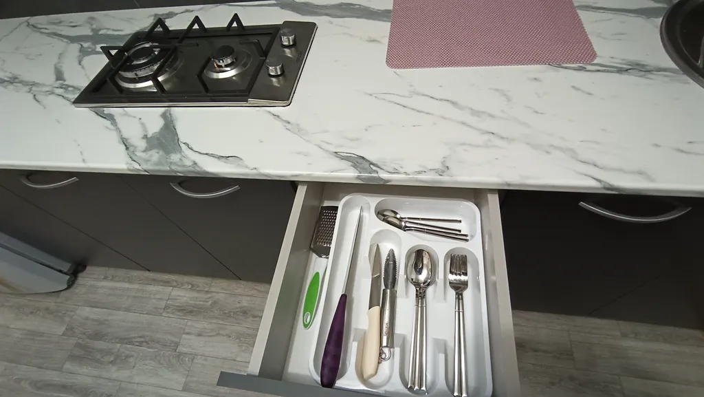 Современная 2-комнатная квартира, кондиционеры в каждой спальне