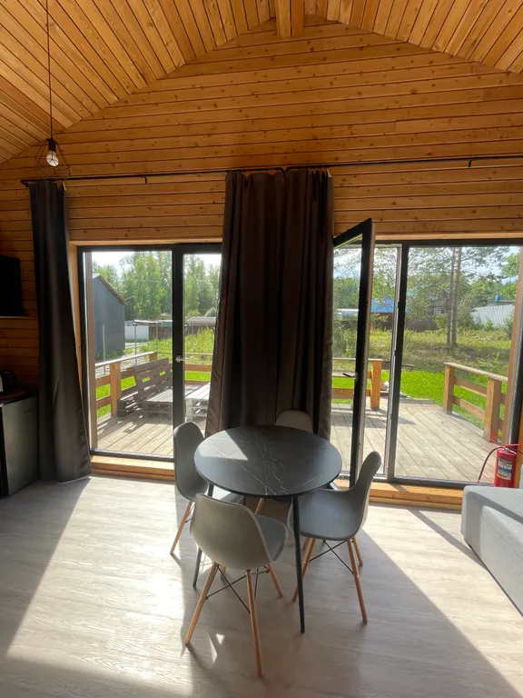 Уютный домик в тихом спокойном месте