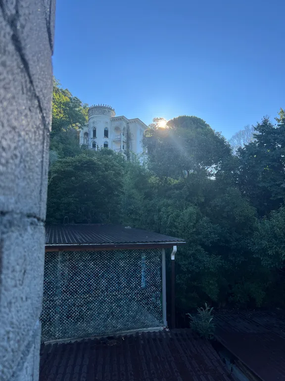 Просторная квартира рядом с морем