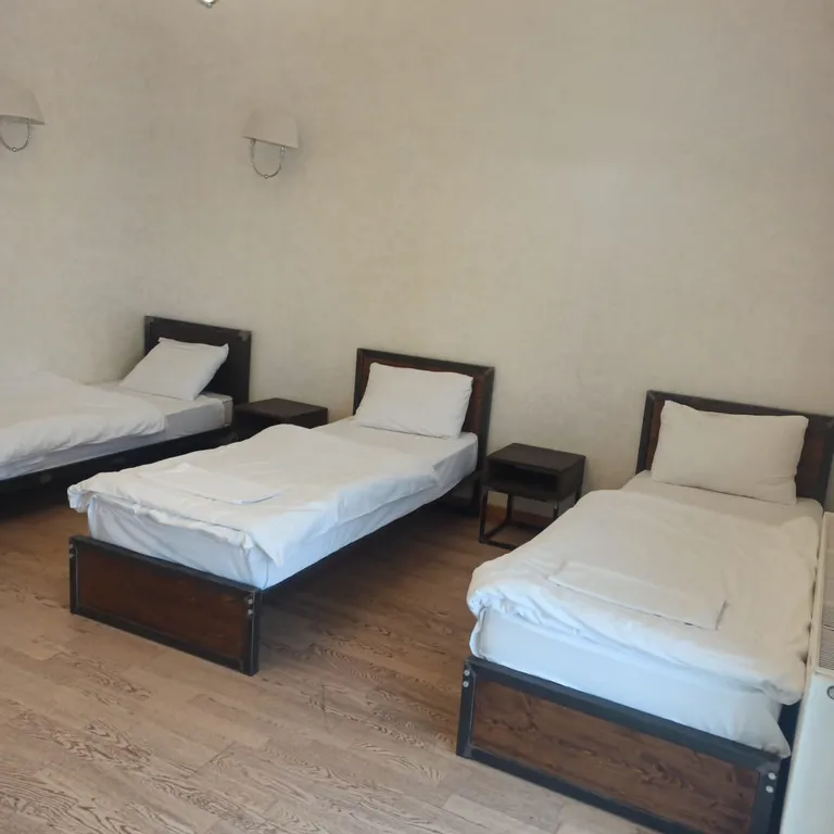 10-комнатный Дом