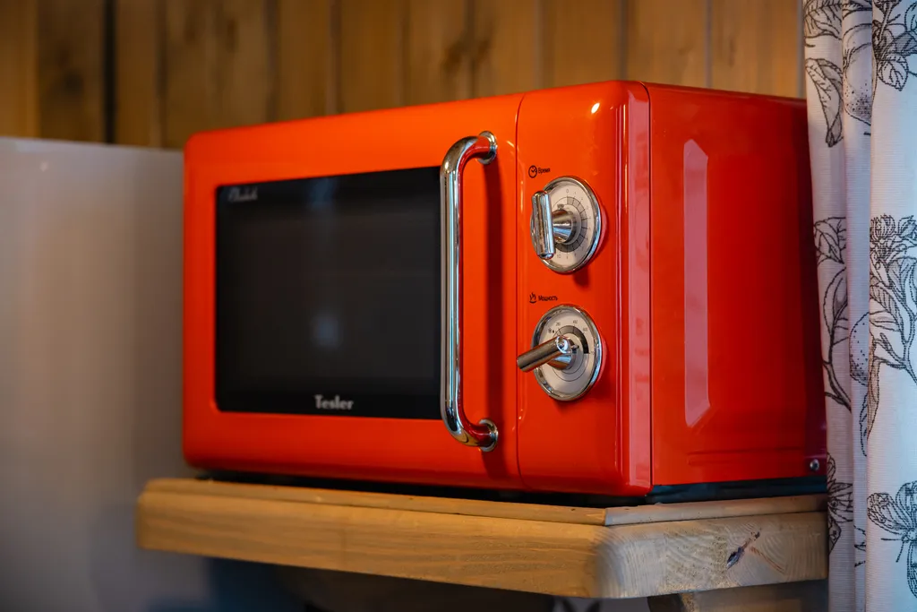 Дом у пруда в Веслево