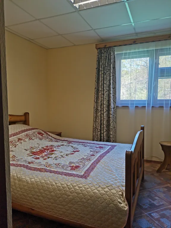 Дом в горах с видом на море