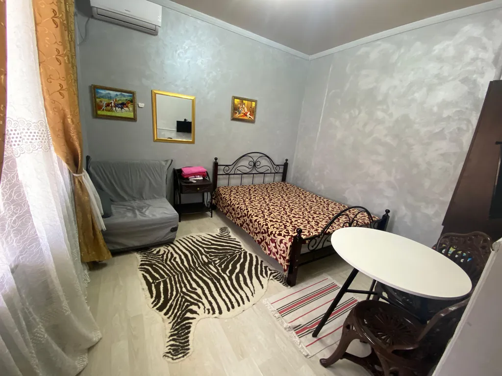 Квартира Двухместный номер комфорт двуспальной кроватью и видом на горы — Сухум