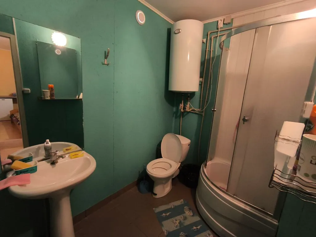 Квартира Комната — аренда посуточно в Щёлкино