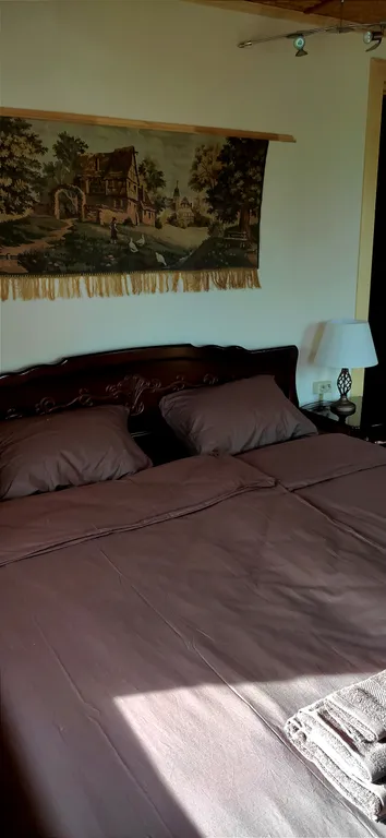 Дом с камином и садом! Две минуты до пляжа!