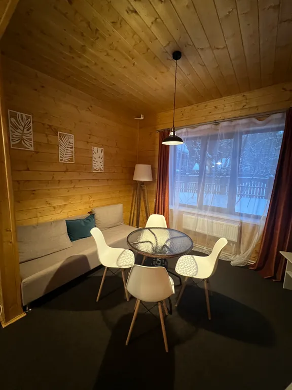 Коттедж в хвойном лесу в природном заказнике