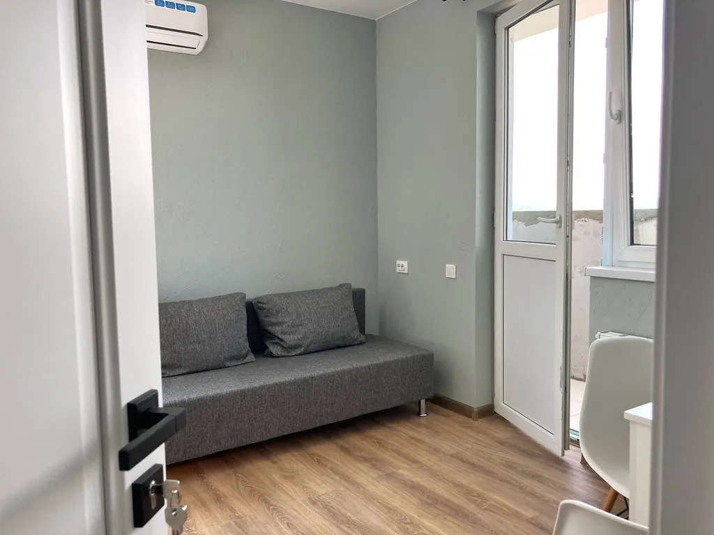 Четырёхкомнатная квартира с новым ремонтом и шикарным видом на море