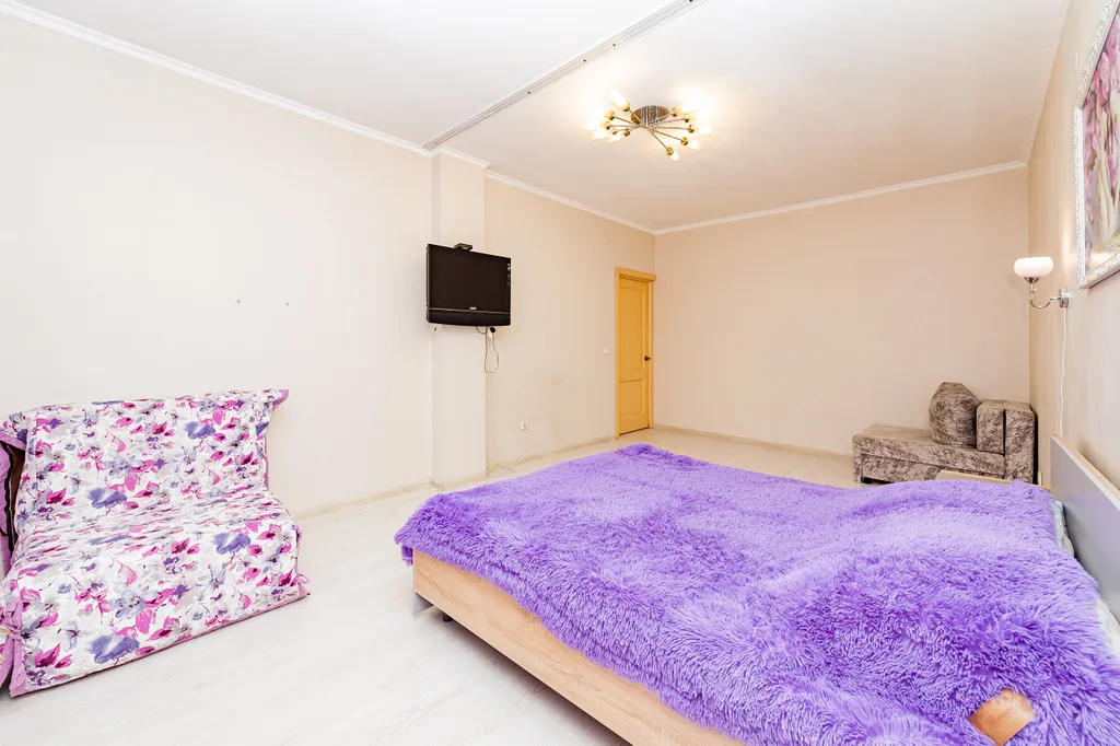 Квартира Квартира Просторная комфортная двушка Бэлла с выездом на экспо — Екатеринбург