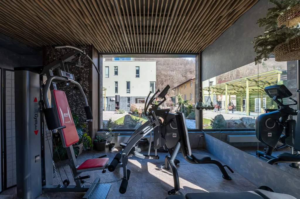 Светелка в доме Куб в кубе с видом на горы